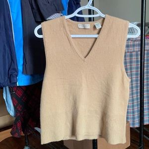 S Lord and Taylor two ply cashmere Sweater Vest